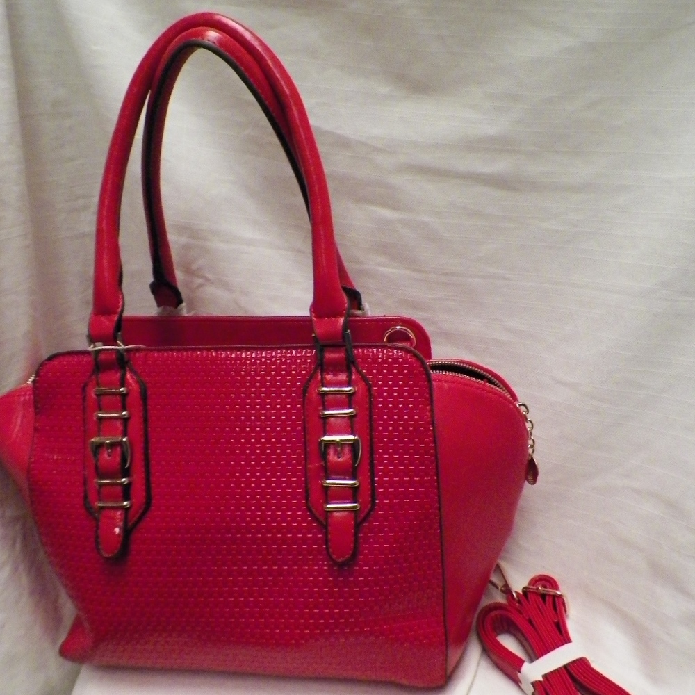 Beautiful Red or Orange Leather purse - Picture 3 of 9